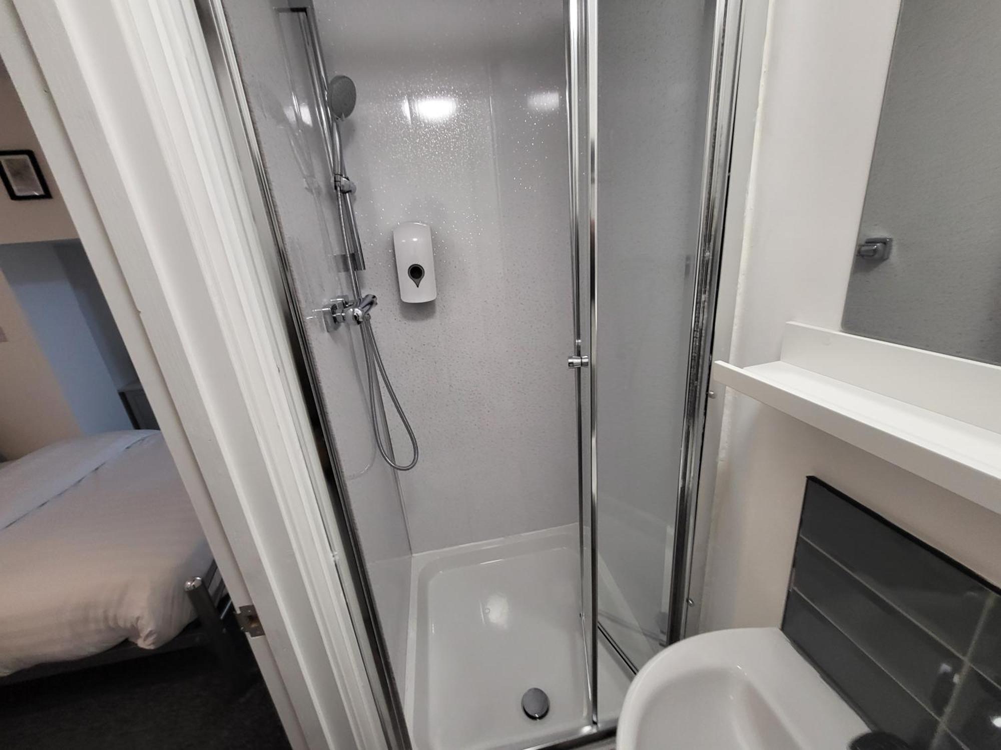 Comfortable Stay - Alfreton Nottingham Buitenkant foto